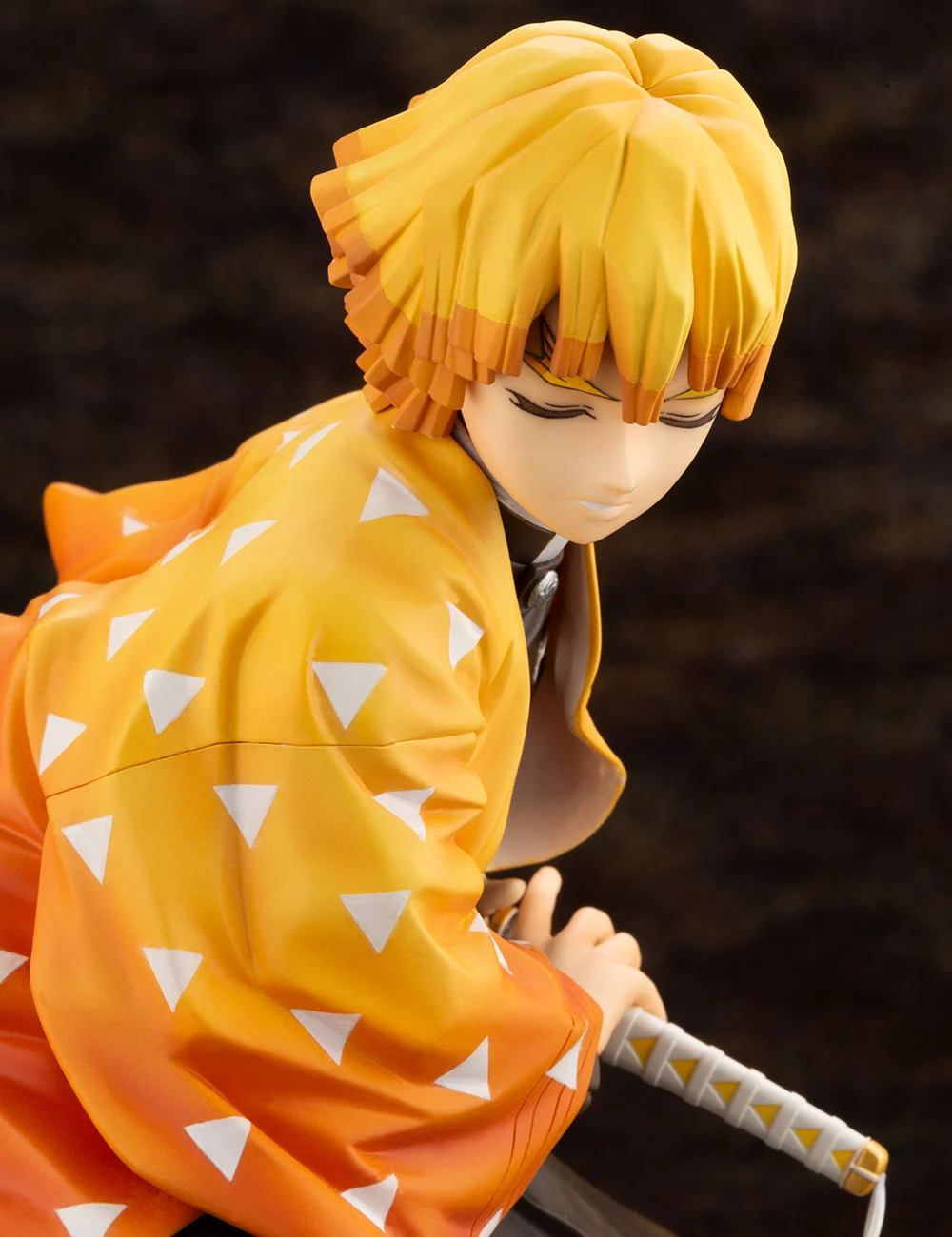 Zenitsu Agatsuma - Akiba Vault - Figura coleccionable