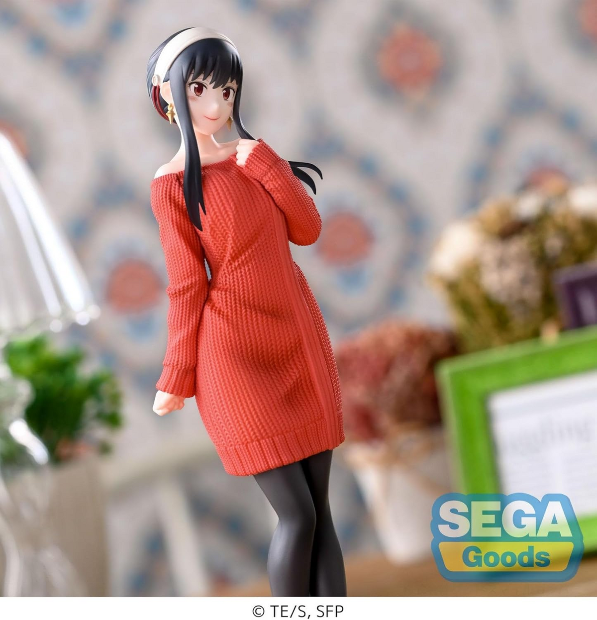 SEGAPremiumFigureYorForger-CasualClothesVer._SPYxFAMILY__31 - Akiba Vault - Figura coleccionable